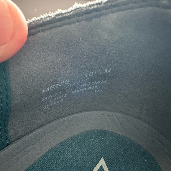 Men’s Cole Haan’s Size 10 1/2 Grey with tan accent - Picture 4 of 8